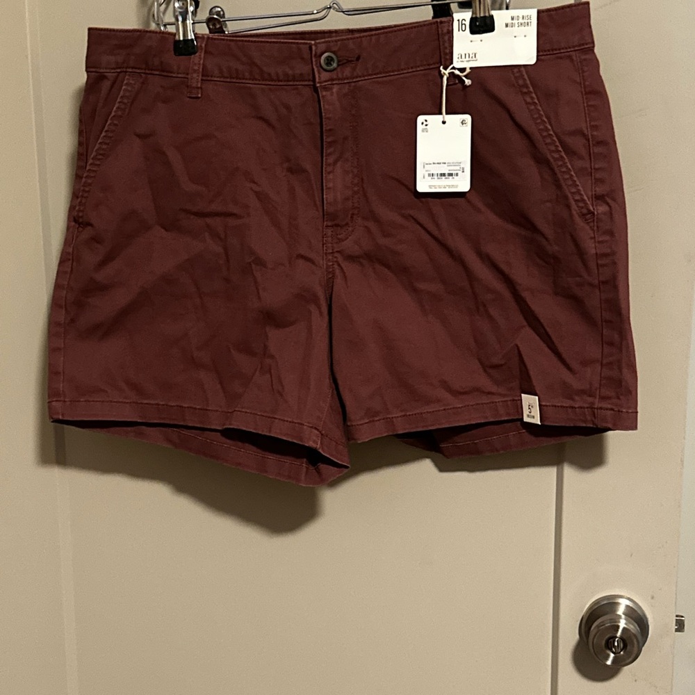 St. John's Bay Women's Shorts in Burgundy